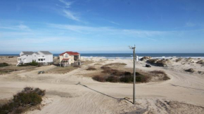 4x2000, Sandfiddler Inn- Semi-Oceanfront, Wild Horses, Hot Tub, Ocean Views!